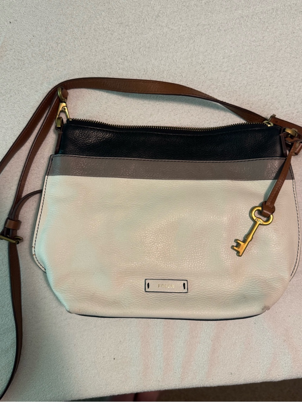 Fossil Tri-Color Leather Crossbody in Black, Gray & Cream with Key Charm